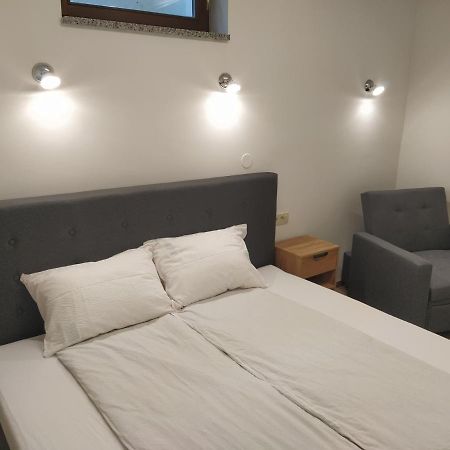 Apartmaji Maln Dolenjske Toplice Kültér fotó