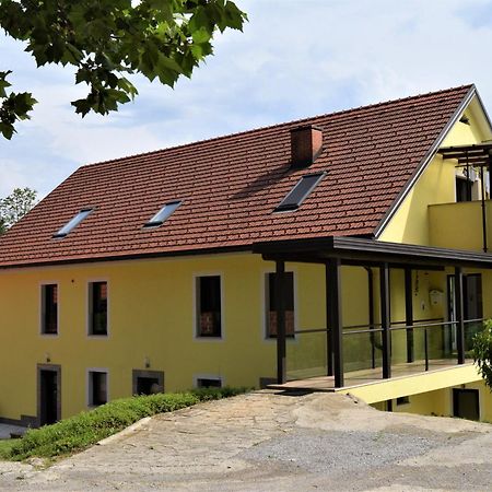 Apartmaji Maln Dolenjske Toplice Kültér fotó